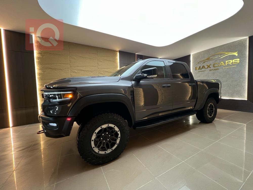 https://cdn.iqcars.ioimage_picker_6C817405-D118-4C81-BAF1-FD79888D9542-13427-000006381C6FEA48_out.jpg